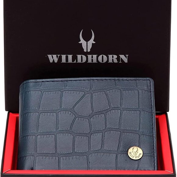 RFID Protected Genuine Leather Wallet for Men Slim Compact with Multiple Slots - Picture 2 of 8
